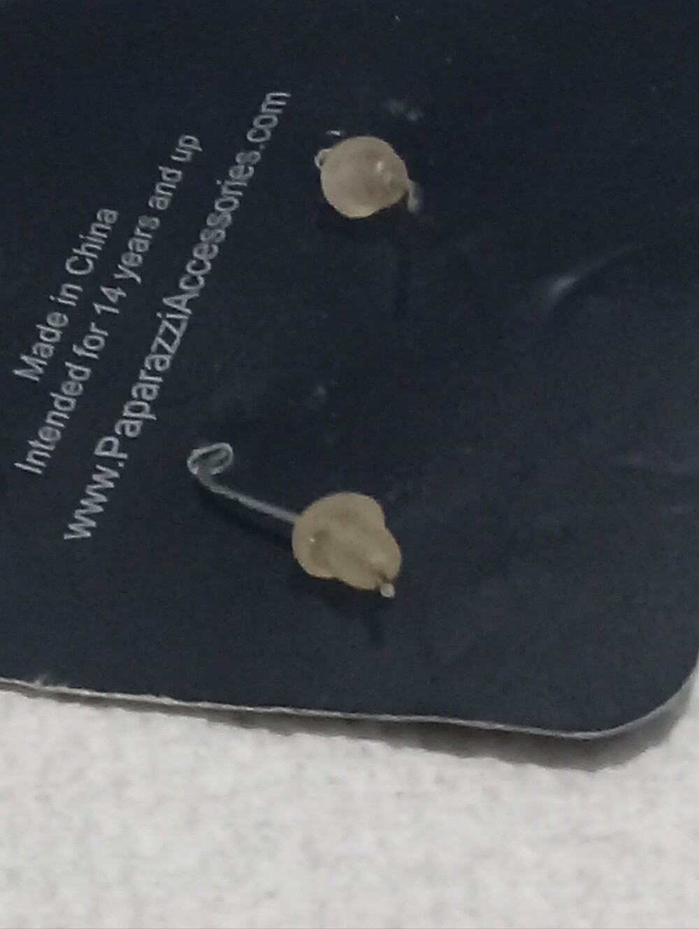 earrings - Picture 4 of 5